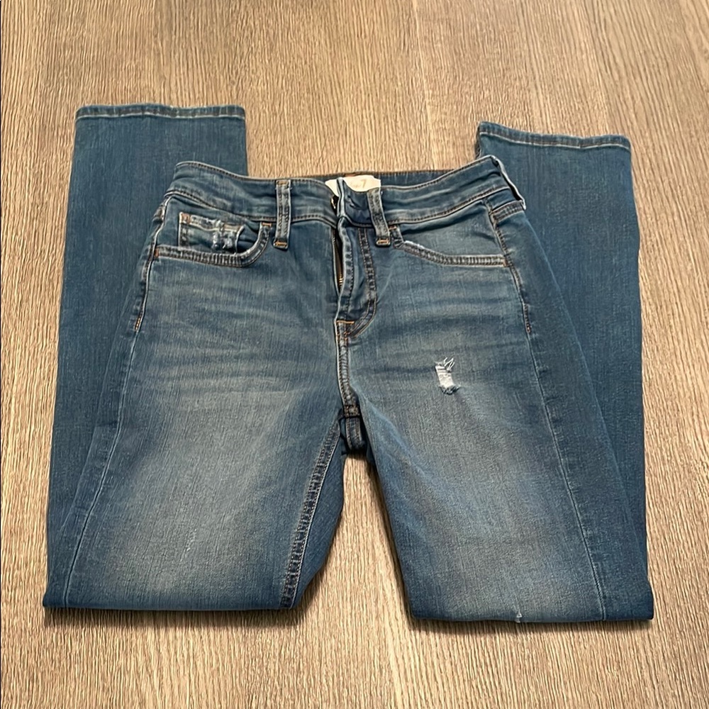Juniors Distressed Jeans